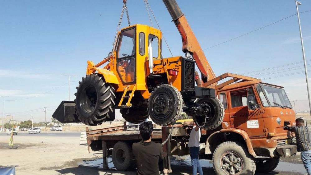 بیل عقب رومانی